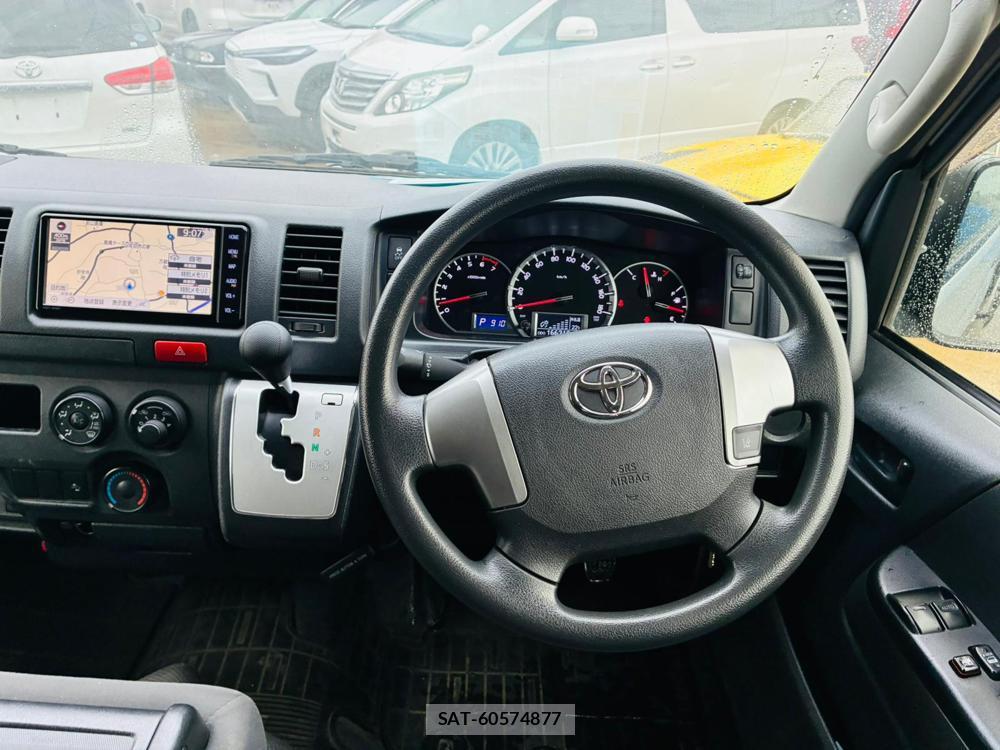 Toyota HIACE VAN 2019-08 8552200-20