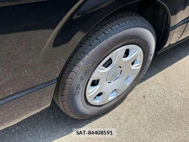 Toyota HIACE VAN 2021-02 8620005-19