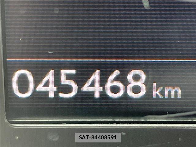 Toyota HIACE VAN 2021-02 8620005-31