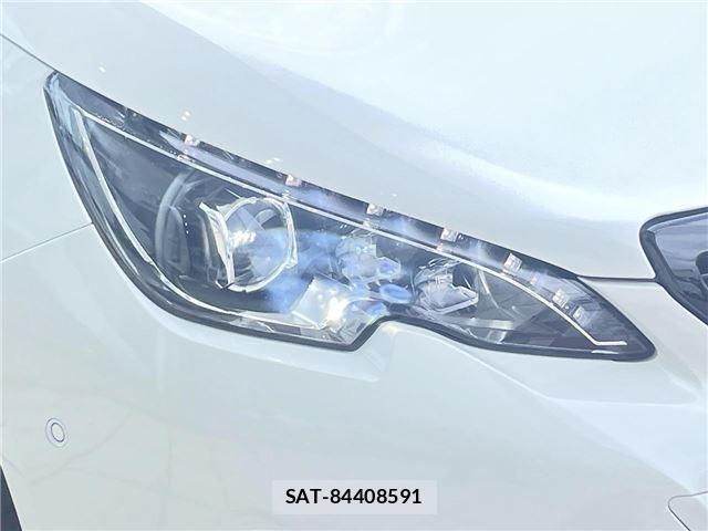 Toyota HIACE VAN 2021-02 8620005-50