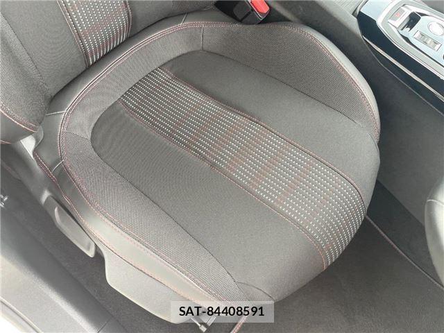 Toyota HIACE VAN 2021-02 8620005-54
