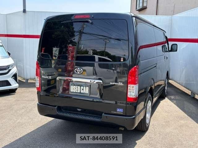 Toyota HIACE VAN 2021-02 8620005-62
