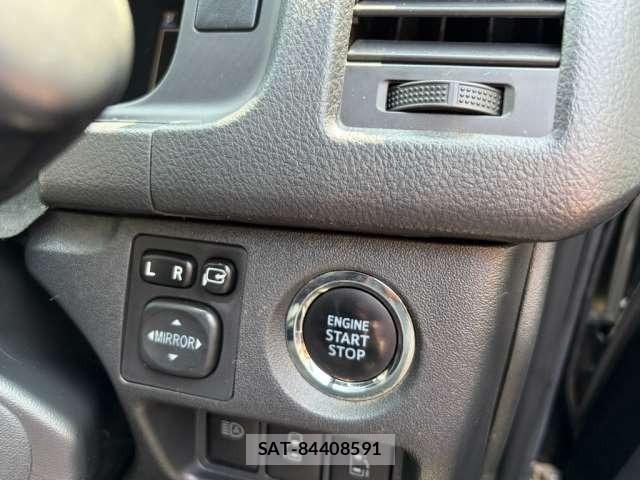 Toyota HIACE VAN 2021-02 8620005-65