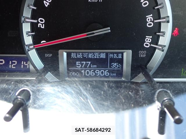 Toyota HIACE VAN 2019-11 8608296-6