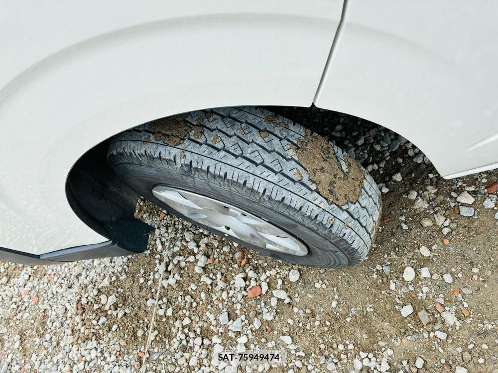 Toyota HIACE VAN 2020-07 8603284-30