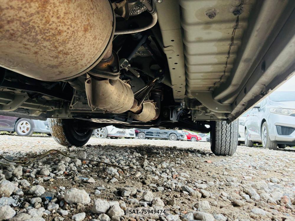 Toyota HIACE VAN 2020-07 8603284-36