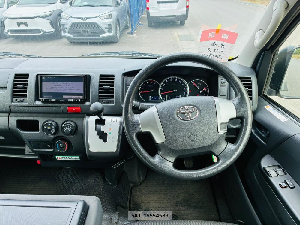 Toyota HIACE VAN 2019-07 8543898-13