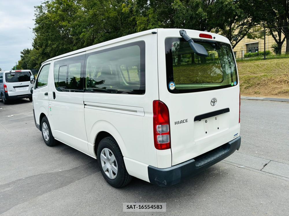 Toyota HIACE VAN 2019-07 8543898-2