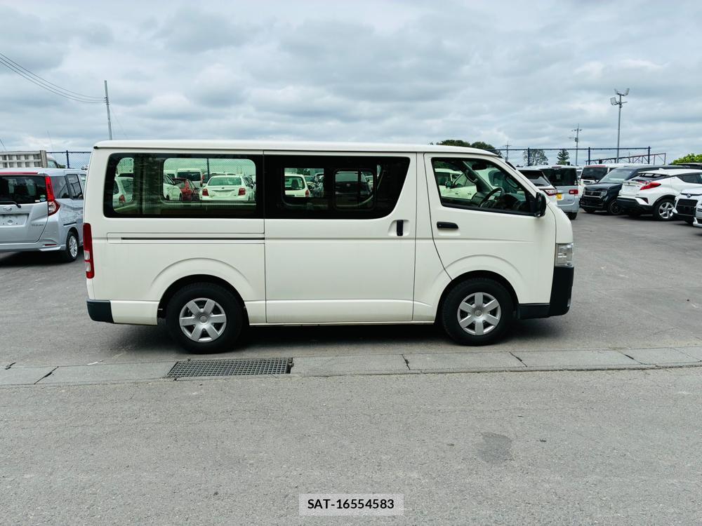 Toyota HIACE VAN 2019-07 8543898-5