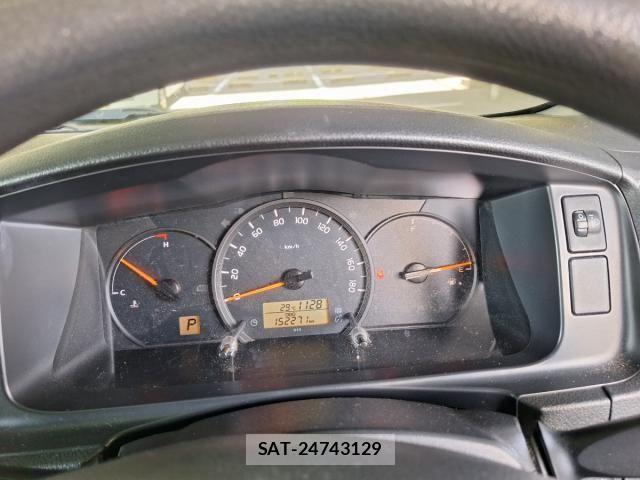 Toyota HIACE VAN 2016-03 8659362-24