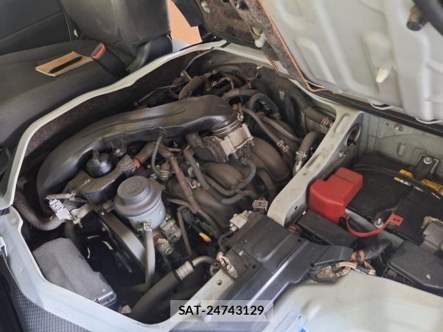 Toyota HIACE VAN 2016-03 8659362-26
