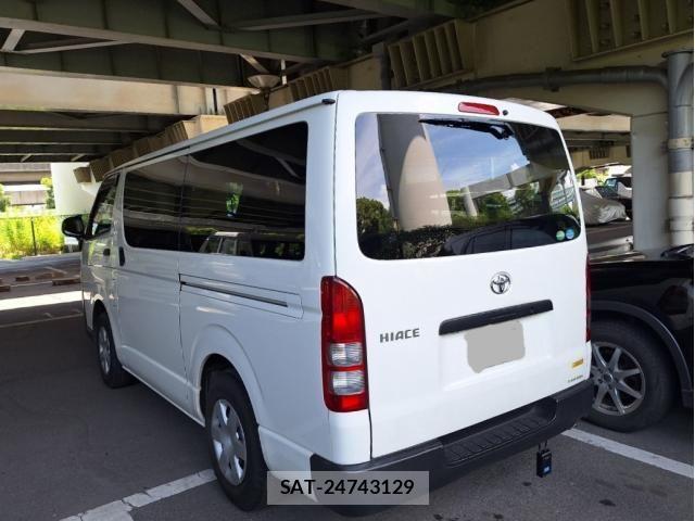 Toyota HIACE VAN 2016-03 8659362-3