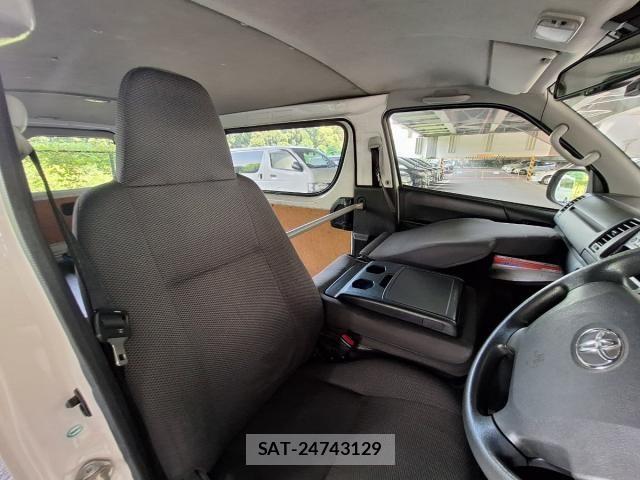 Toyota HIACE VAN 2016-03 8659362-4