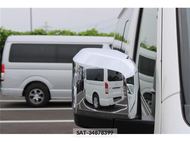 Toyota HIACE VAN 2023-12 8659361-18