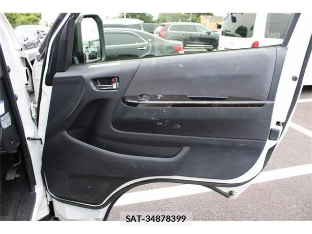 Toyota HIACE VAN 2023-12 8659361-24