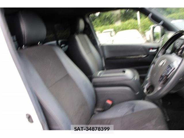 Toyota HIACE VAN 2023-12 8659361-26