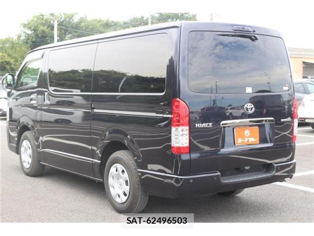 Toyota HIACE VAN 2023-03 8659360-17