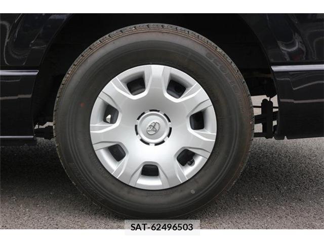 Toyota HIACE VAN 2023-03 8659360-26