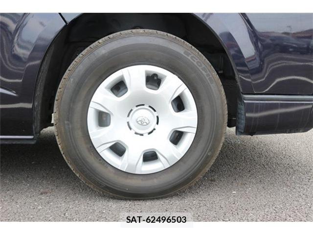 Toyota HIACE VAN 2023-03 8659360-28