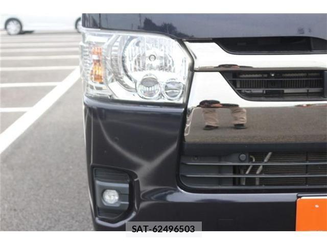 Toyota HIACE VAN 2023-03 8659360-8