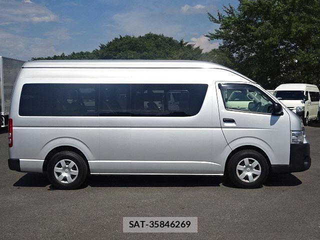 Toyota HIACE VAN 2019-05 8685649-4