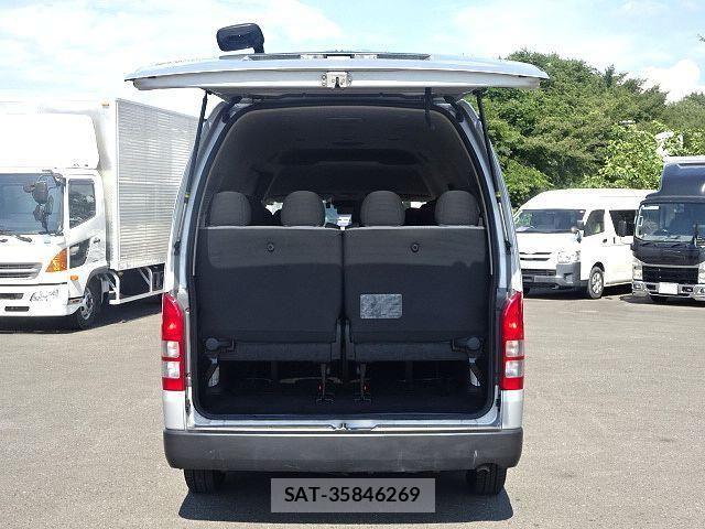 Toyota HIACE VAN 2019-05 8685649-8
