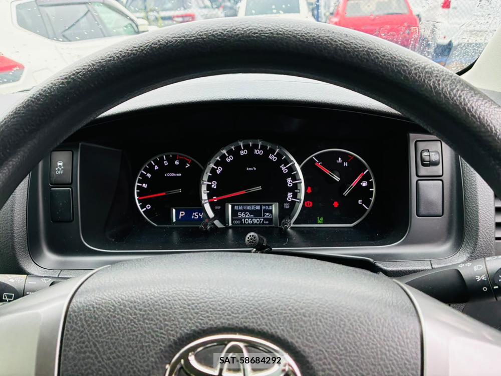 Toyota HIACE VAN 2019-11 8608296-15