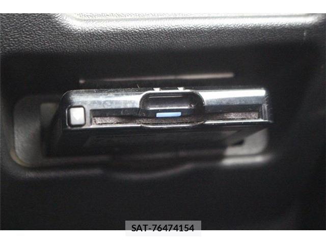 Toyota HIACE VAN 2018-02 8742523-3