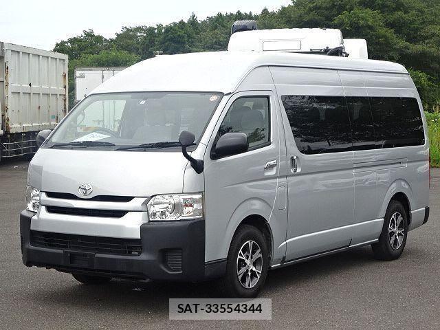 Toyota HIACE VAN 2017-09 8780468-0