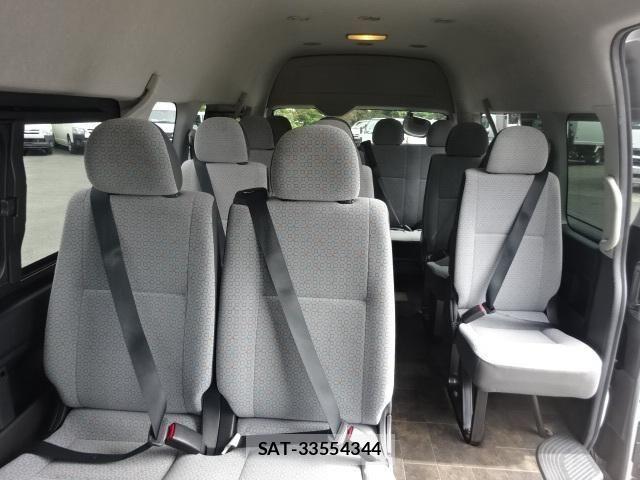 Toyota HIACE VAN 2017-09 8780468-12