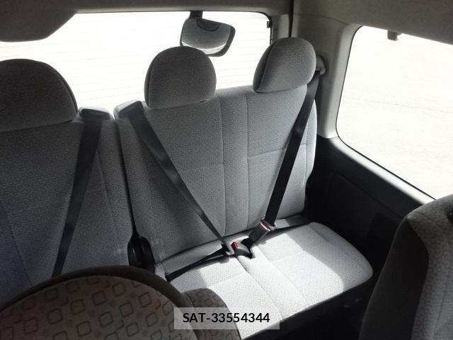 Toyota HIACE VAN 2017-09 8780468-19