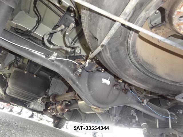 Toyota HIACE VAN 2017-09 8780468-27