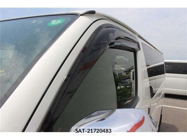 Toyota HIACE VAN 2021-04 8780471-19