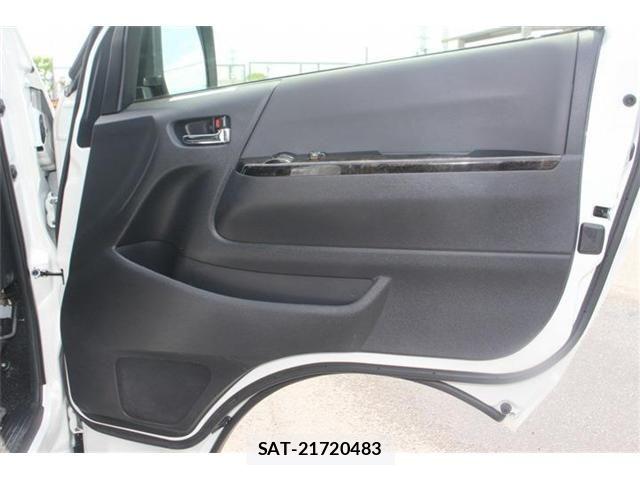 Toyota HIACE VAN 2021-04 8780471-29