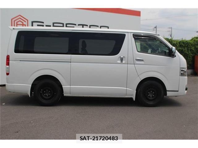 Toyota HIACE VAN 2021-04 8780471-4