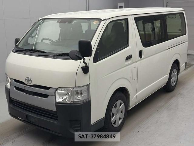 Toyota HIACE VAN 2019-06 8828209-0