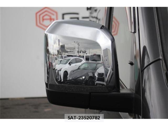 Toyota HIACE VAN 2020-07 8849241-15