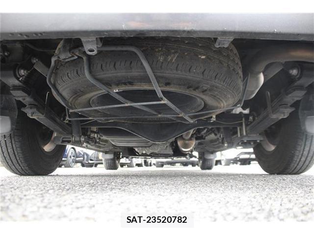 Toyota HIACE VAN 2020-07 8849241-16