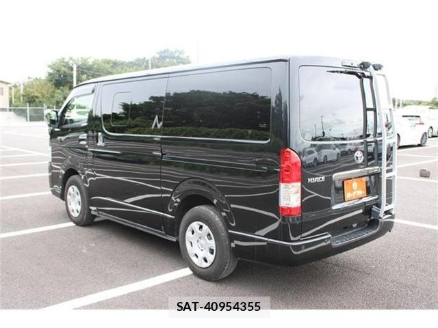 Toyota HIACE VAN 2025-07 8849236-12