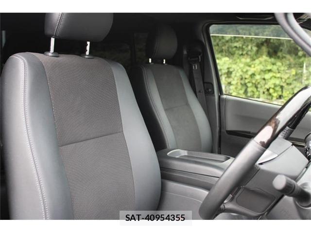 Toyota HIACE VAN 2025-07 8849236-20