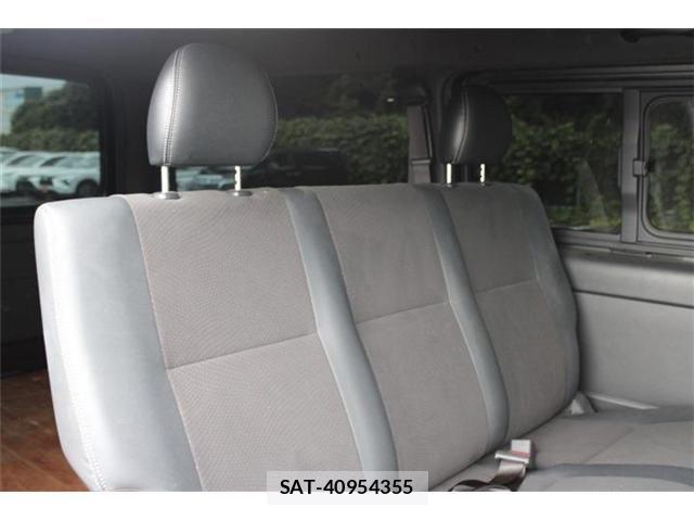 Toyota HIACE VAN 2025-07 8849236-23