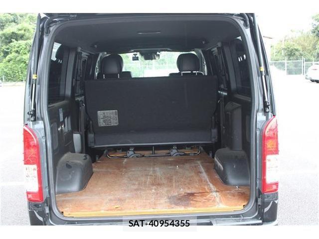 Toyota HIACE VAN 2025-07 8849236-25