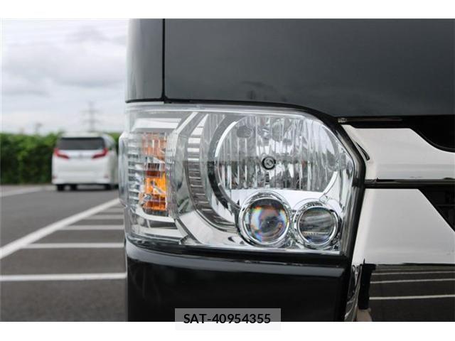 Toyota HIACE VAN 2025-07 8849236-2