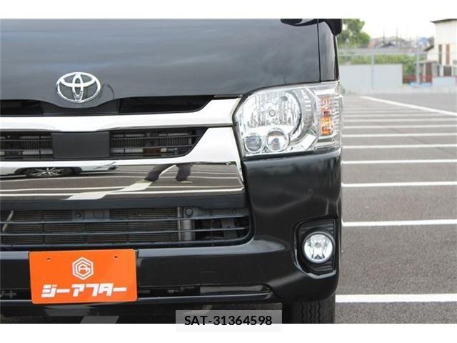 Toyota HIACE VAN 2021-01 8840998-9
