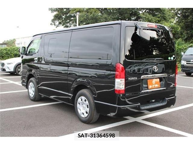 Toyota HIACE VAN 2021-01 8840998-14