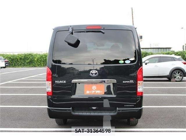 Toyota HIACE VAN 2021-01 8840998-15