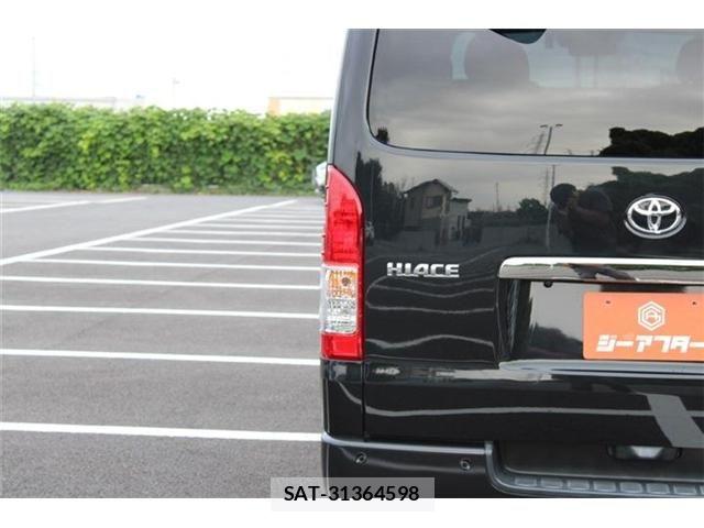 Toyota HIACE VAN 2021-01 8840998-16