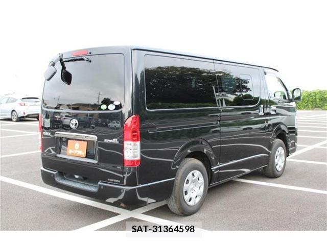 Toyota HIACE VAN 2021-01 8840998-20