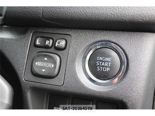 Toyota HIACE VAN 2021-01 8840998-3