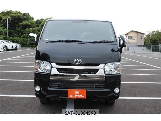 Toyota HIACE VAN 2021-01 8840998-7